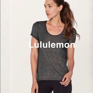 Lululemon Extra Mile Short Sleeve
Heathered Dark Olive size 4
